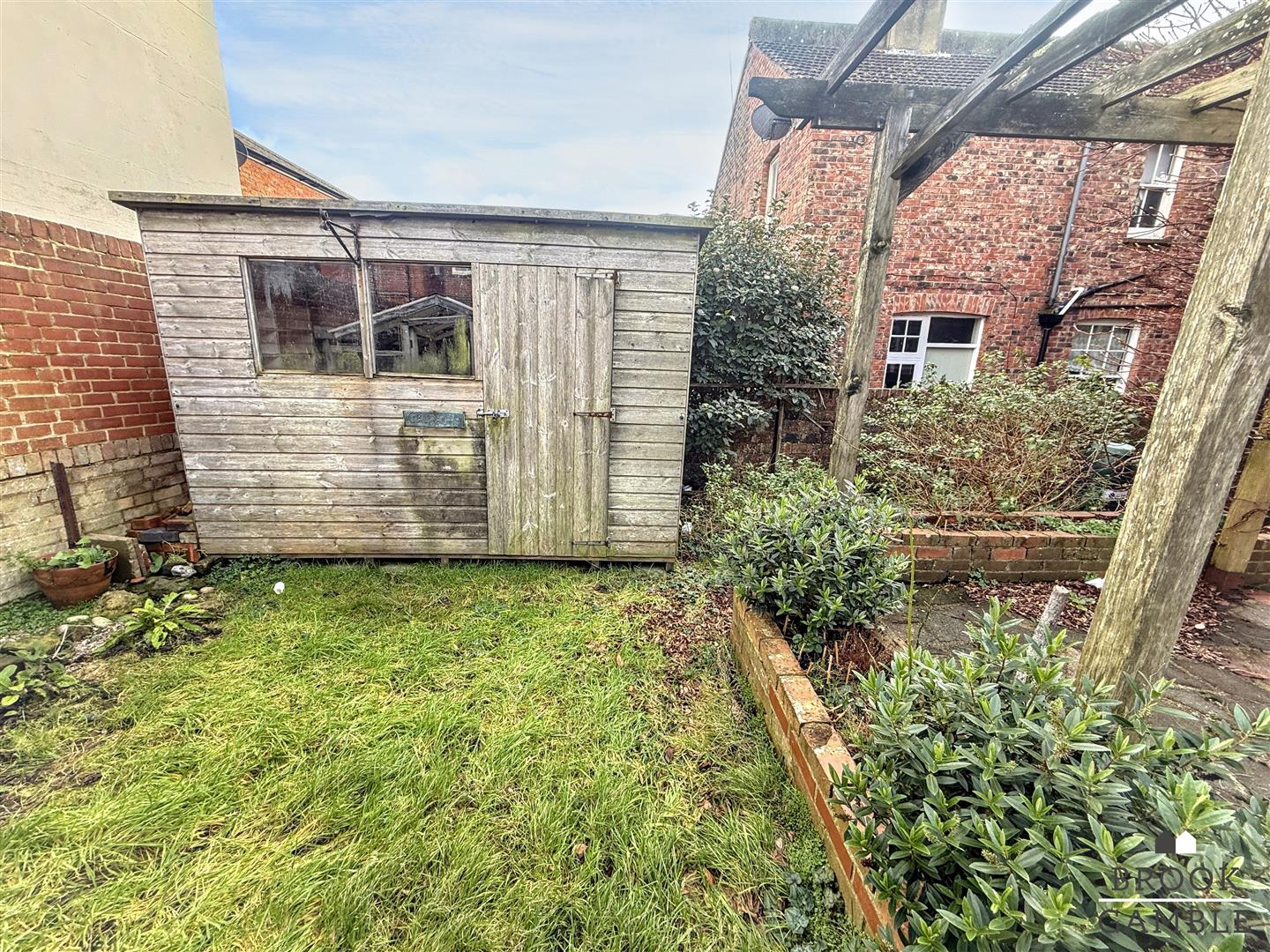 4 Bedroom House. Gore Park Road in Eastbourne,  10